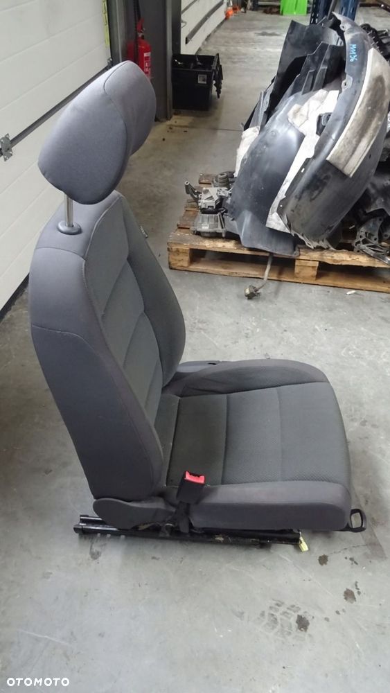 Fotele kanapa VW Golf 6 VI HB 5D materiał - 7