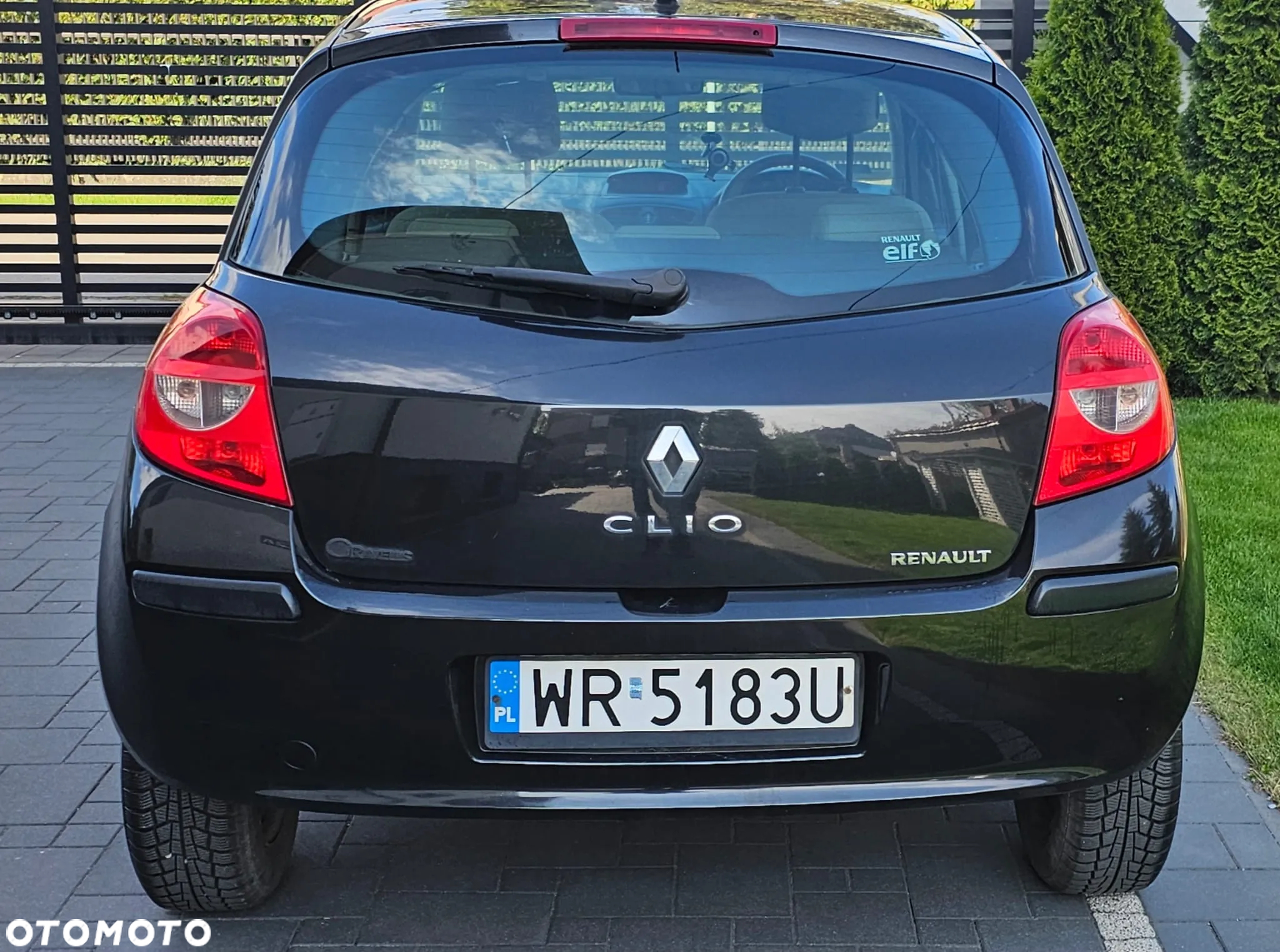 Renault Clio 1.4 16V Confort Dynamique - 9