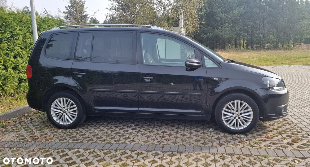 Volkswagen Touran 2.0 TDI DPF BlueMotion Technology Cup - 4