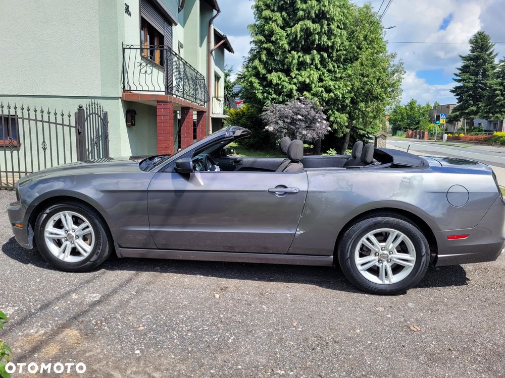 Ford Mustang 3.7 V6 - 6
