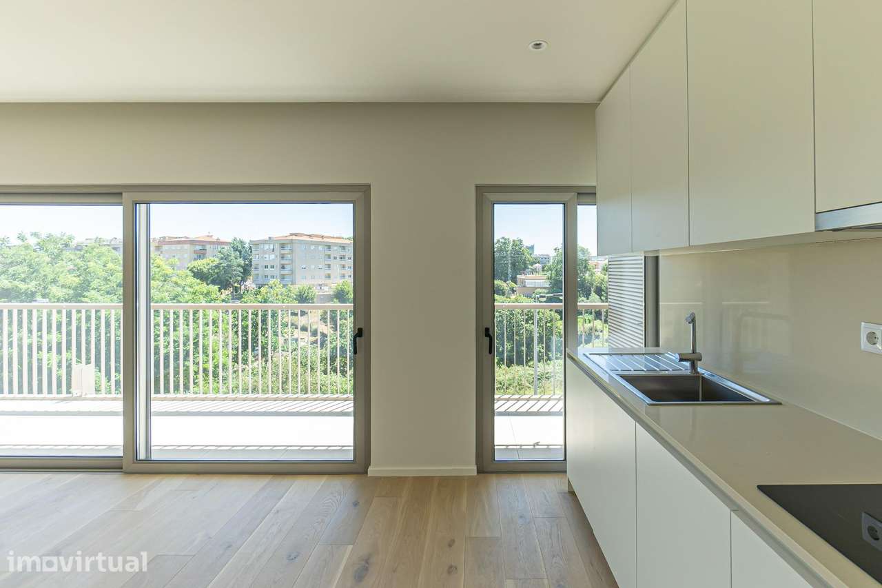 T2 Novo | Com Varanda e Garagem | Canidelo, Vila Nova de Gaia - Grande imagem: 4/33