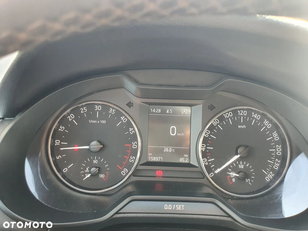 Skoda Octavia 1.6 TDI (Green tec) Joy - 15