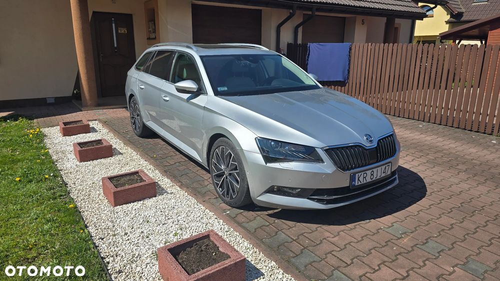 Skoda Superb 2.0 TDI L&K DSG - 5