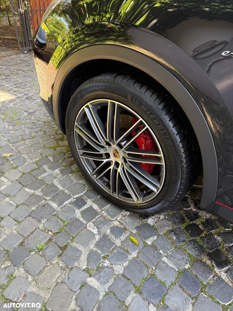 Porsche Cayenne E-Hybrid Tiptronic S - 8