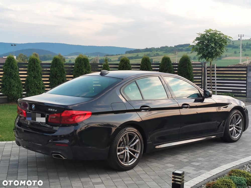 BMW Seria 5 520d xDrive M Sport sport - 29