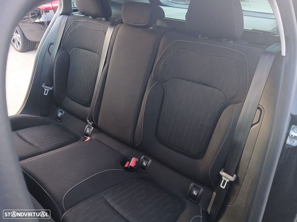 Renault Mégane 1.5 Blue dCi Limited - 12