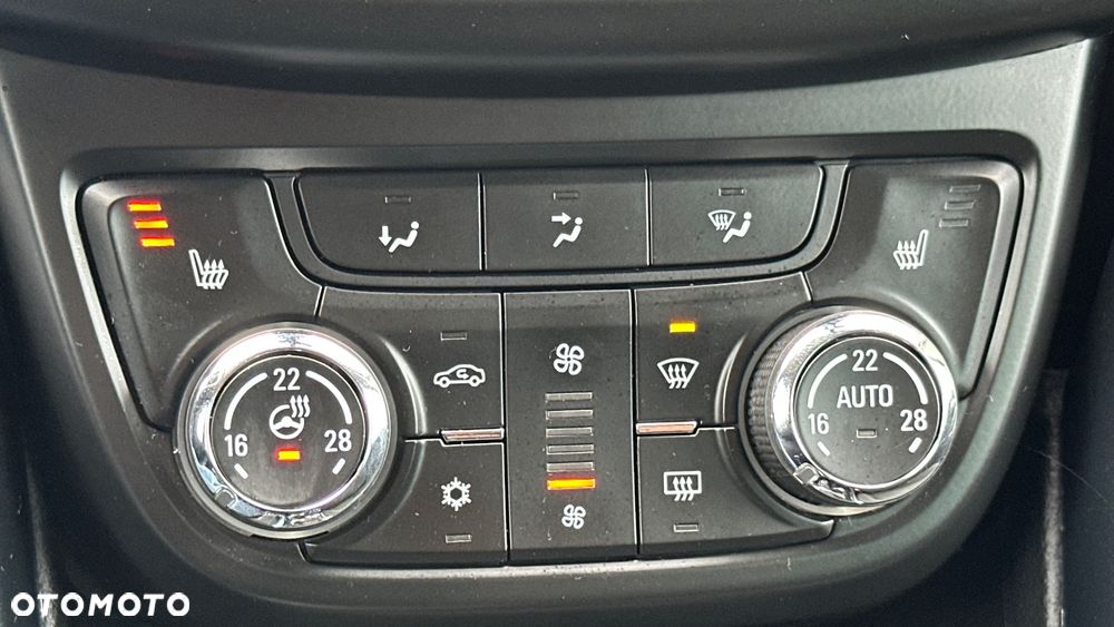 Opel Zafira 2.0 D (CDTI ecoFLEX) Start/Stop Innovation - 36