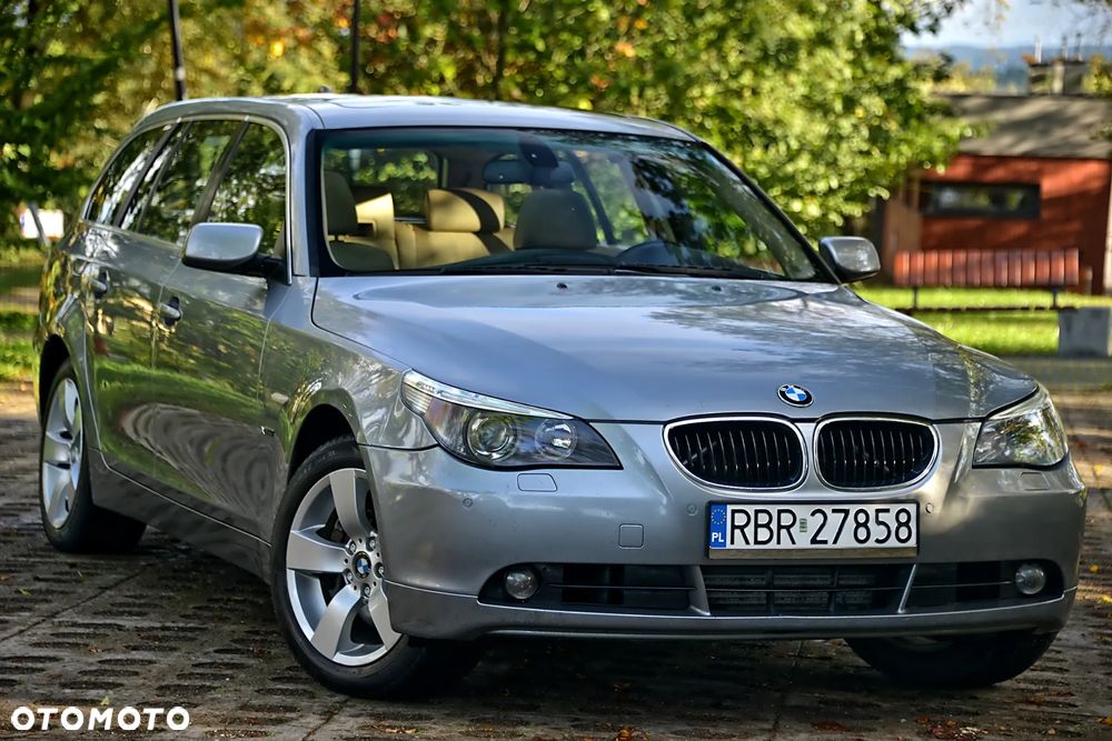 BMW E61 2006 photo 2