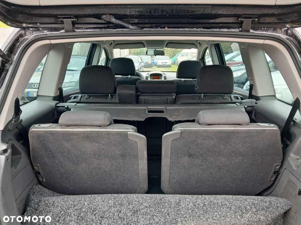 Opel Zafira 1.8 - 13