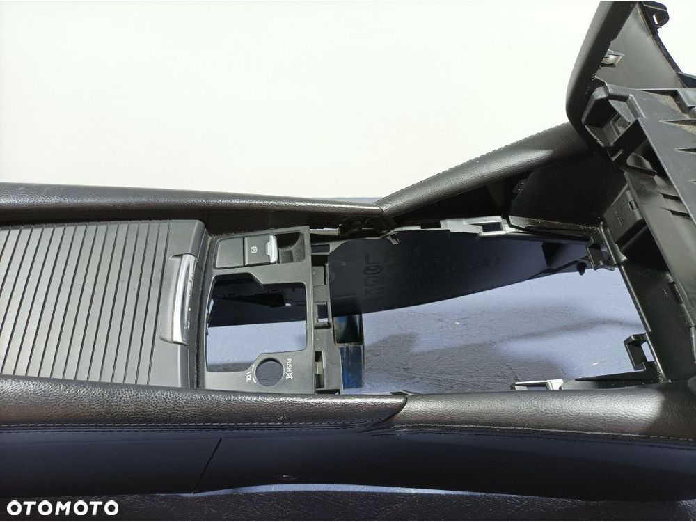 MAZDA 6 III GJ LIFT TUNEL ŚRODKOWY PODŁOKIETNIK SKÓRA EU GML864961 - 8