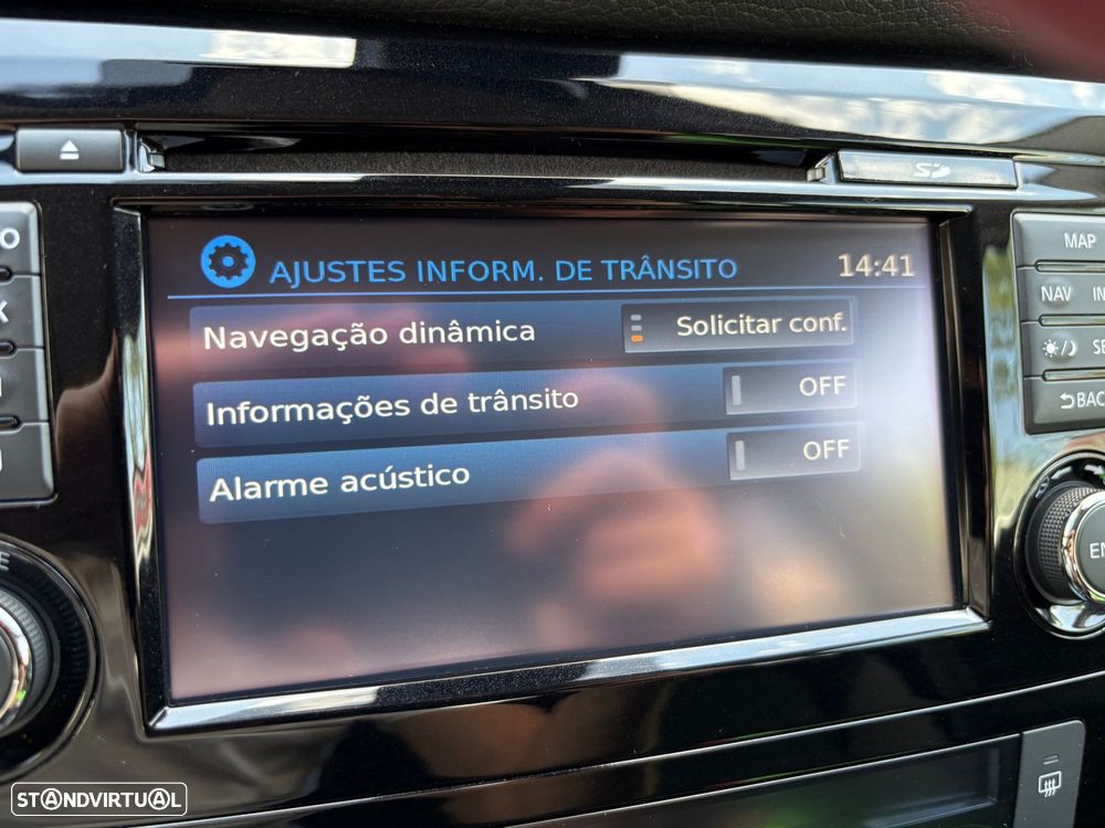 Nissan Qashqai 1.2 DIG-T N-Connecta RS+PS 18 - 33