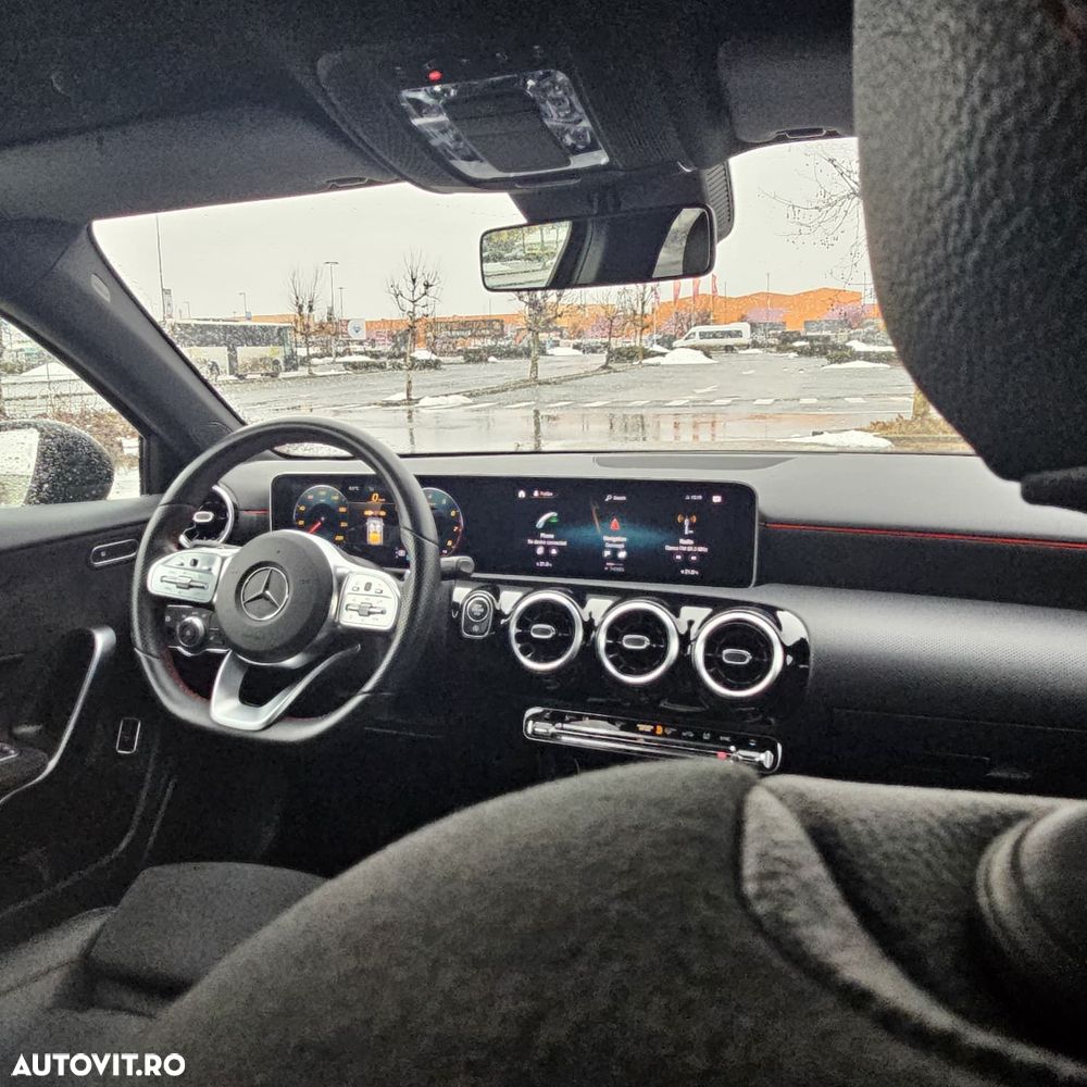 Mercedes-Benz A 180 7G-DCT AMG Line - 10