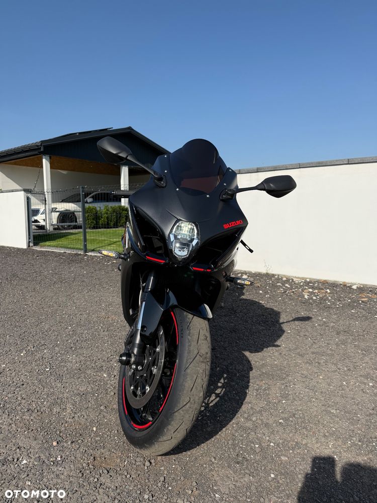 Suzuki GSX-R - 2