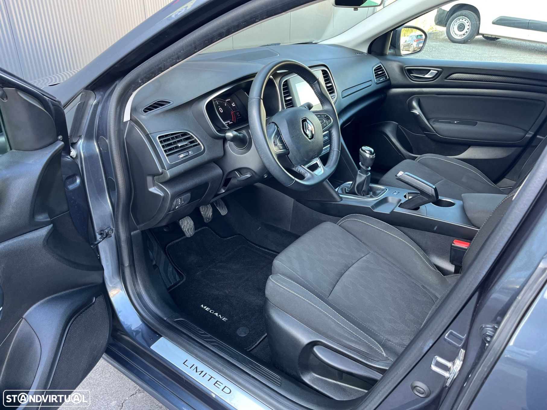 Renault Mégane Sport Tourer 1.5 dCi Limited - 9
