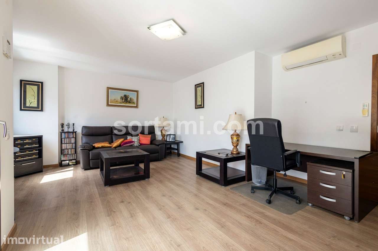 Apartamento T3 Venda em São Brás de Alportel,São Brás de Alportel - Grande imagem: 3/19
