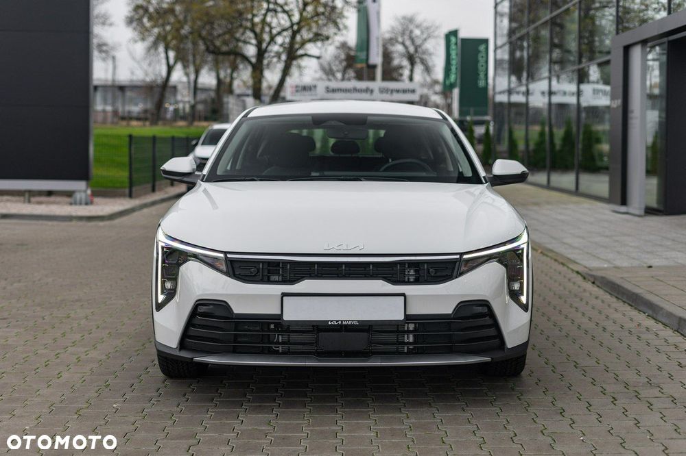Kia K4 - 5