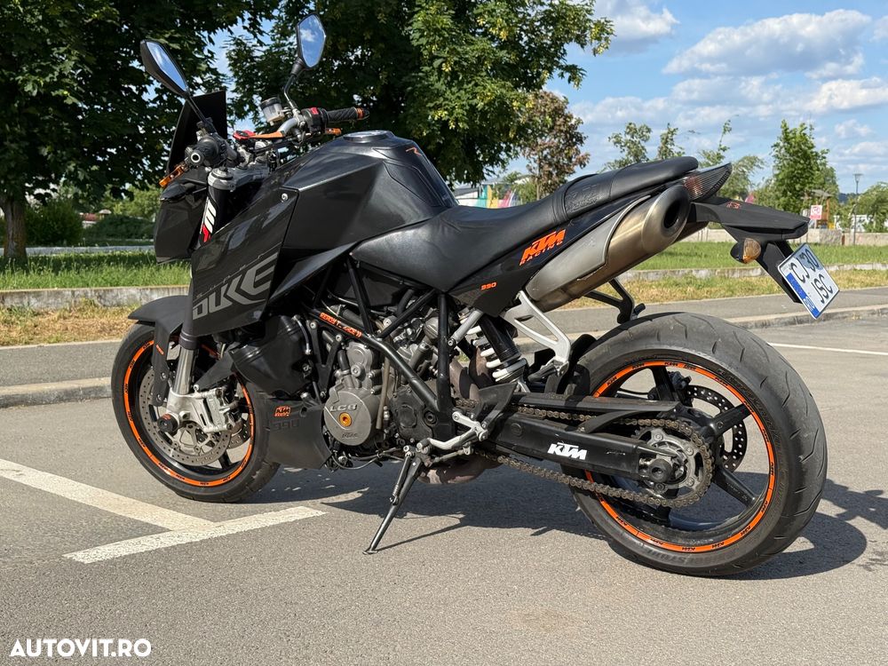 KTM 990 Super Duke - 4