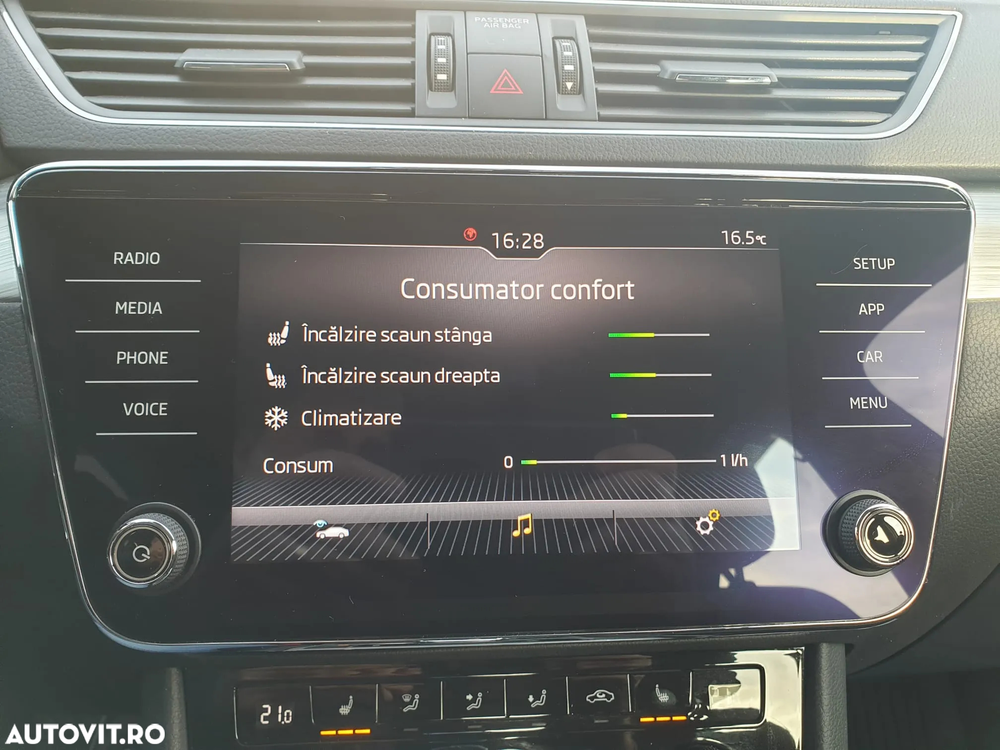 Skoda Superb 2.0 TDI DSG Ambition - 20