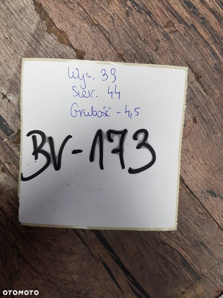 Szyba owiewka Suzuki GSXR 1300 Hayabusa 2008+ - 10