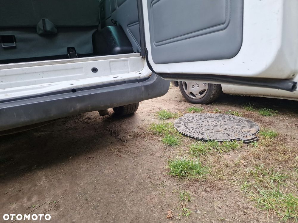 Ford Transit - 26