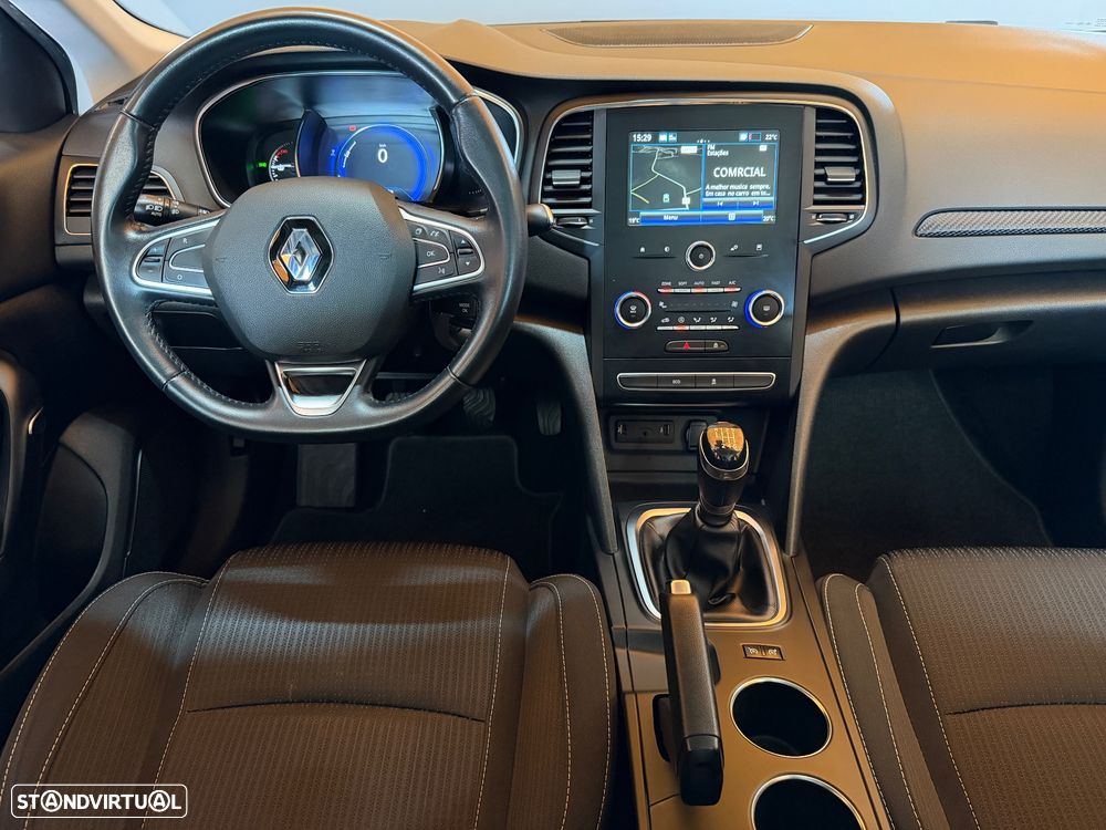 Renault Mégane Sport Tourer BLUE dCi 115 ZEN - 9