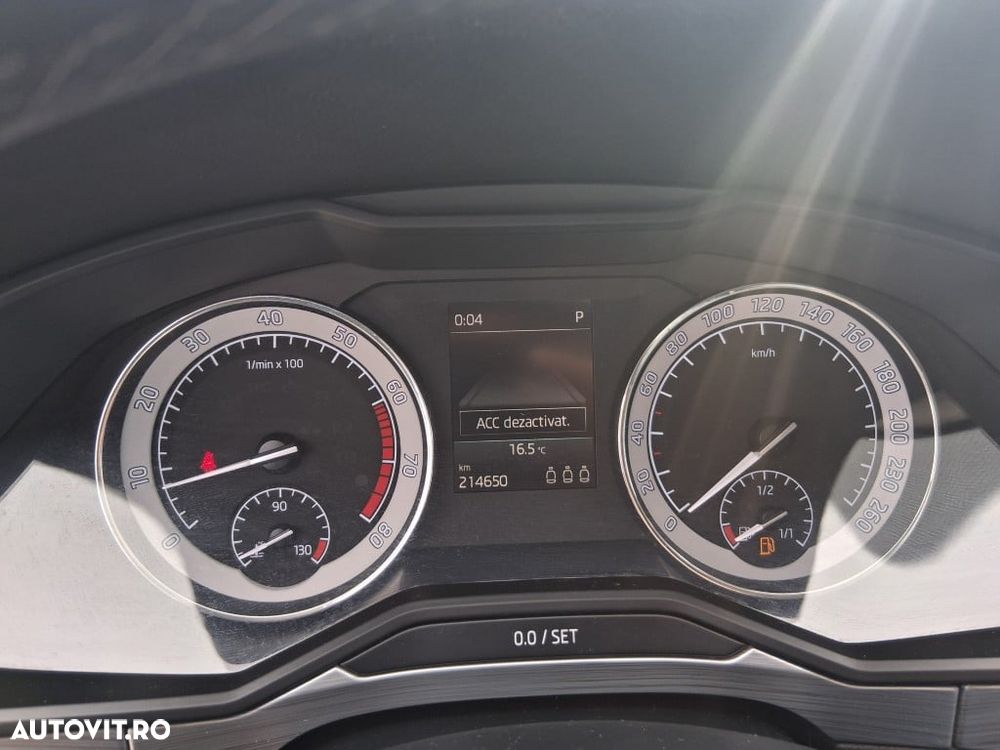 Skoda Superb 1.5 TSI DSG Ambition - 5