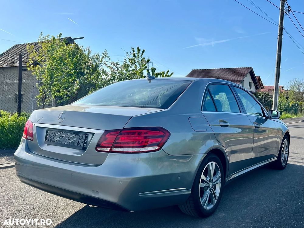 Mercedes-Benz E 200 CDI DPF BlueEFFICIENCY 7G-TRONIC - 3