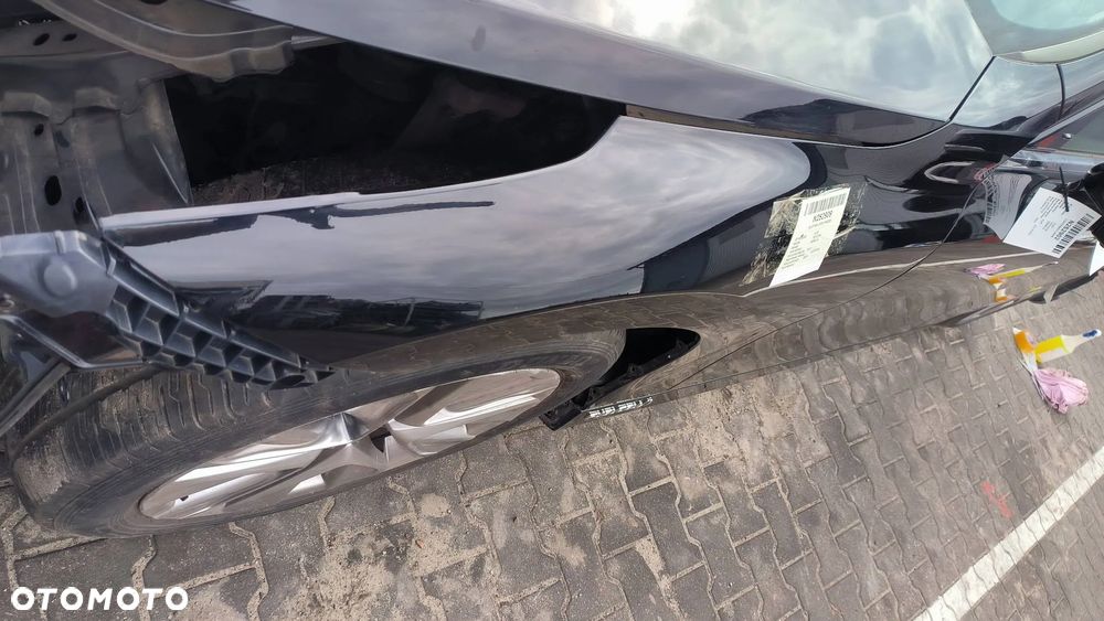 Toyota Mirai II 2021 Błotnik lewy i prawy przedni - 3