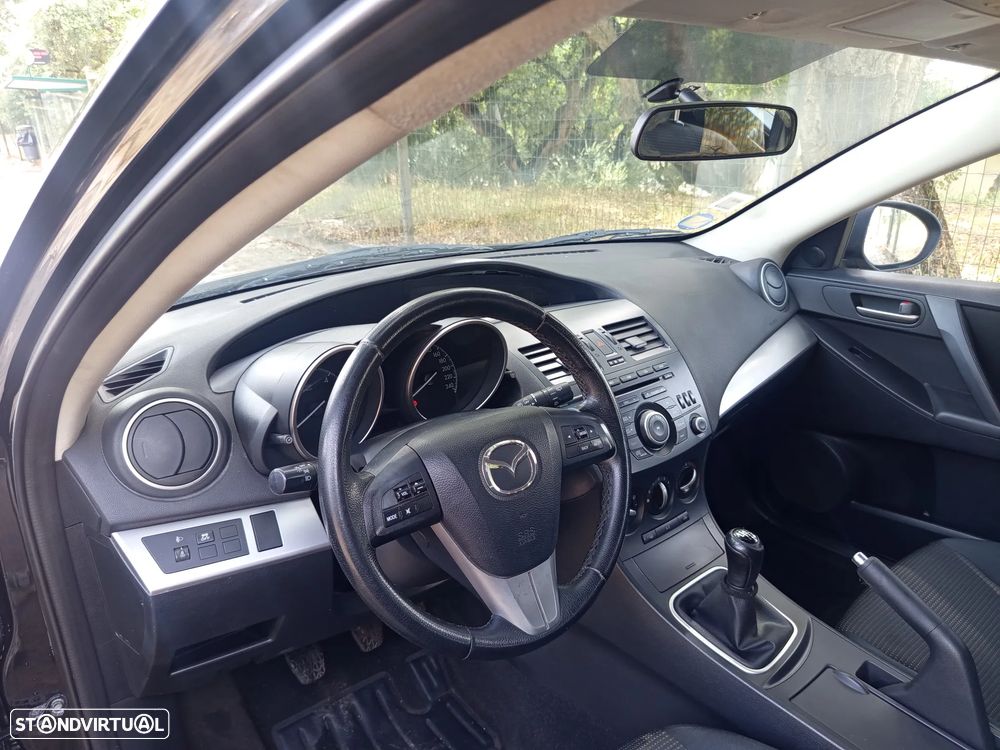 Mazda 3 Hatchback MZ-CD 1.6 Sport - 10