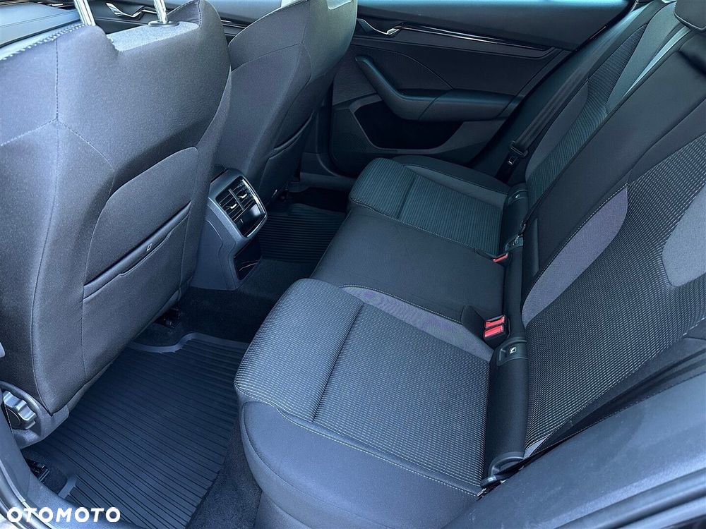 Skoda Octavia 1.5 TSI ACT Ambition DSG - 10