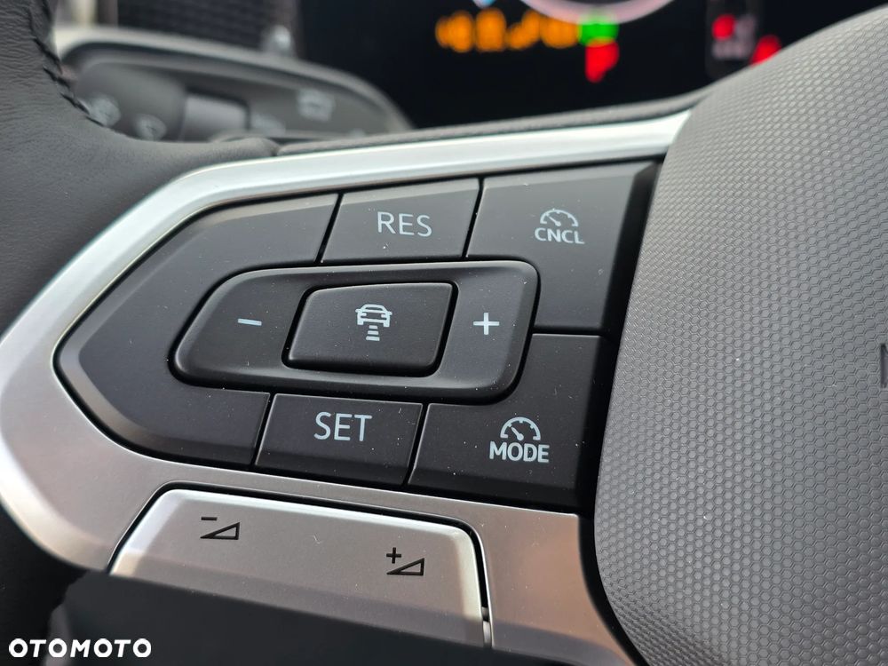 Volkswagen Tiguan 2.0 TSI 4Mot Life Plus DSG - 26