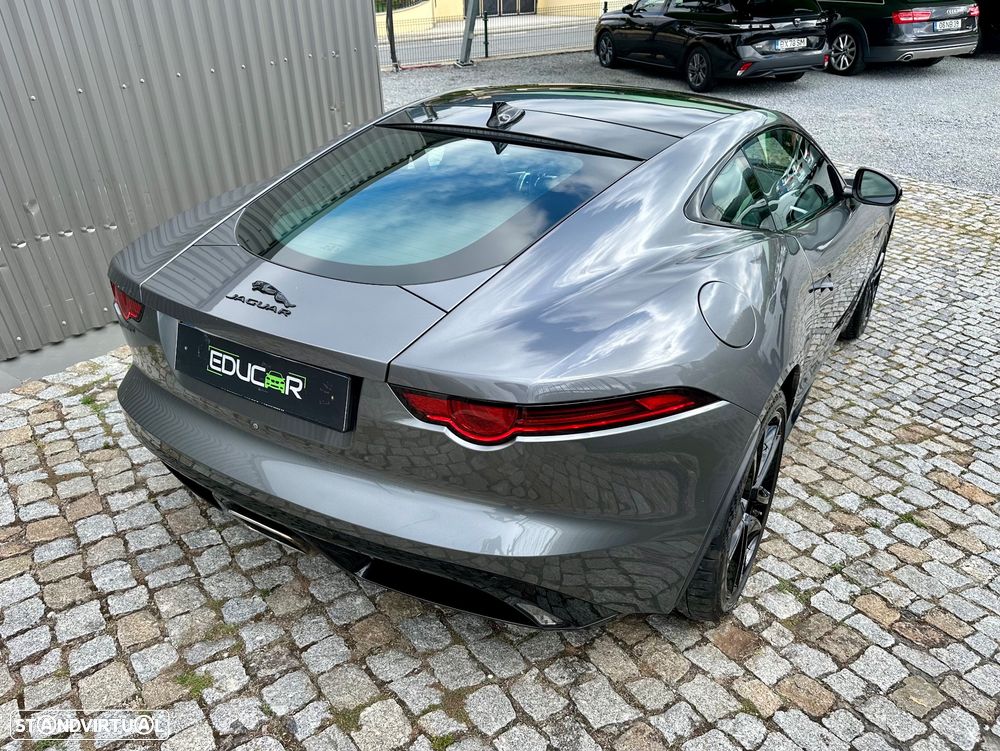 Jaguar F-Type 2.0 i4 R-Dynamic - 19