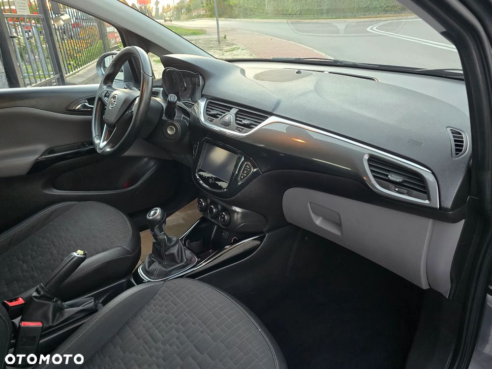 Opel Corsa 1.4 T Cosmo S&S - 27