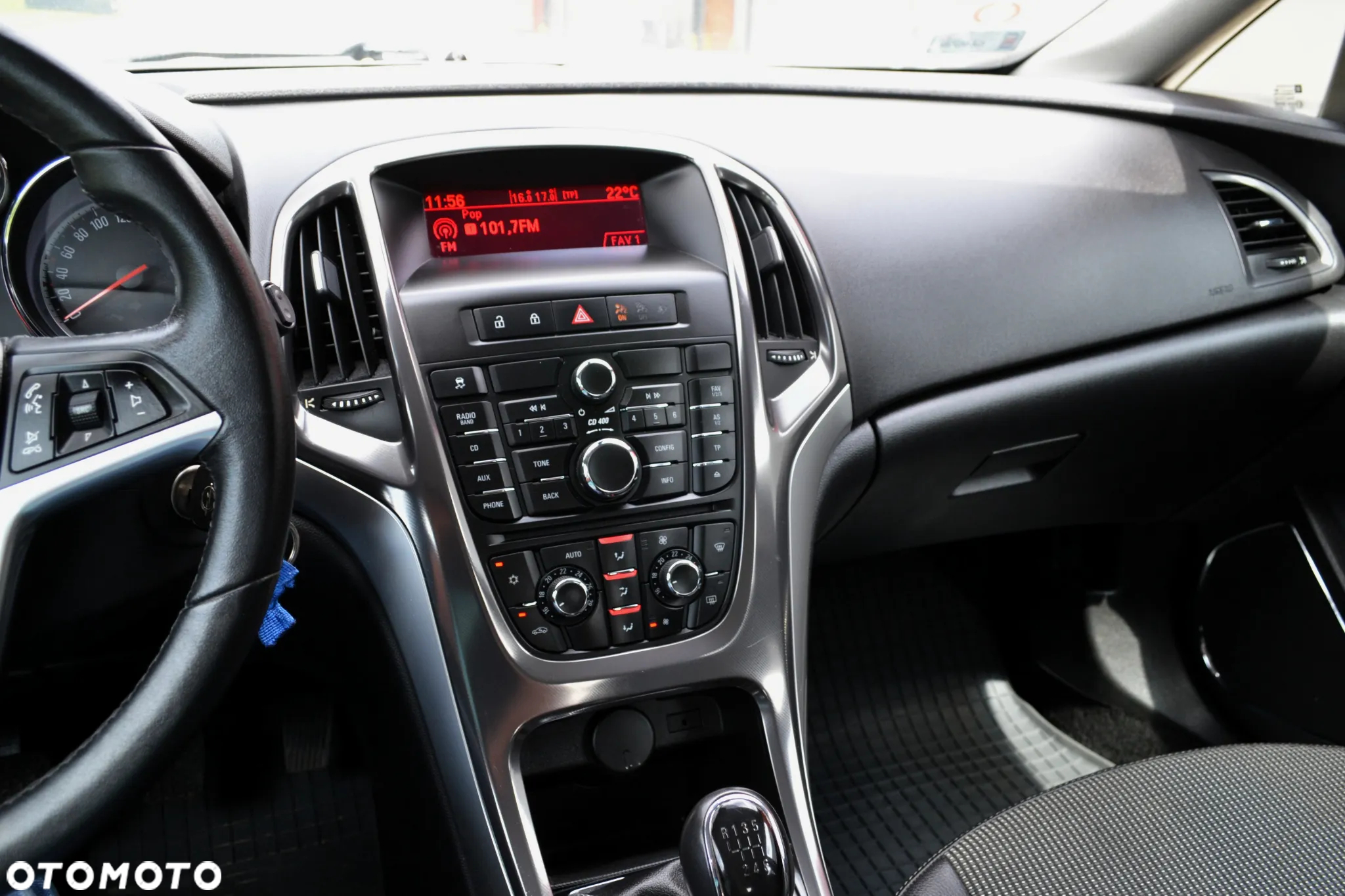 Opel Astra IV 1.4 T Sport - 15