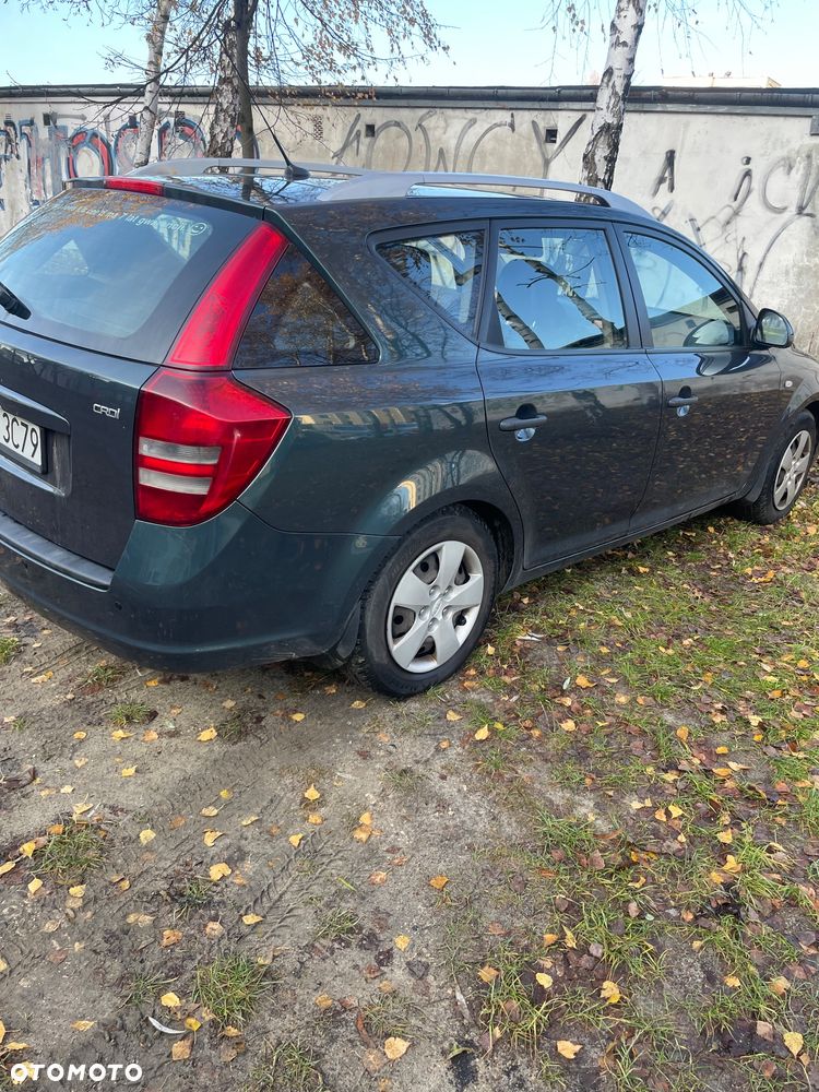 Kia Ceed 1.6 Crdi Comfort - 3