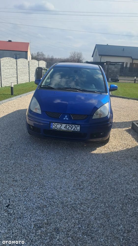 Mitsubishi Colt - 3