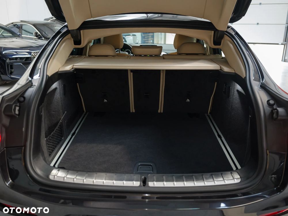 BMW X4 xDrive20i GPF Advantage sport - 39