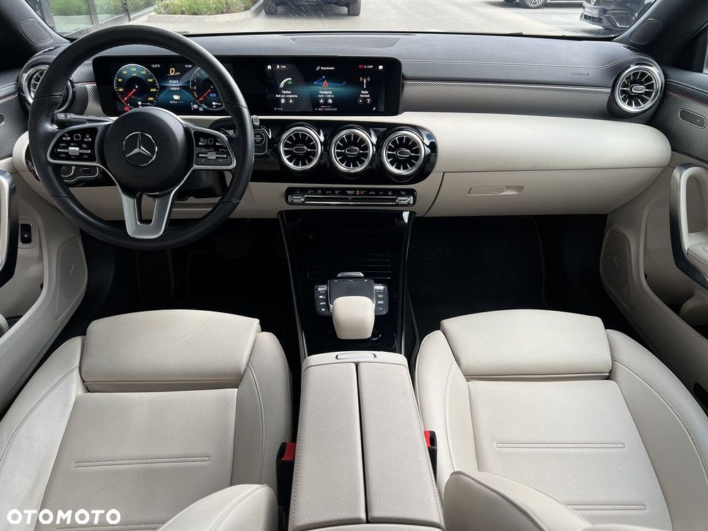 Mercedes-Benz CLA - 14