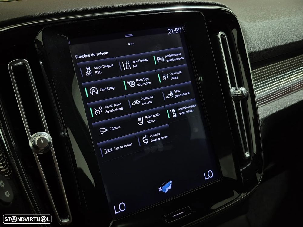 Volvo XC 40 1.5 T3 Tech Edition - 36