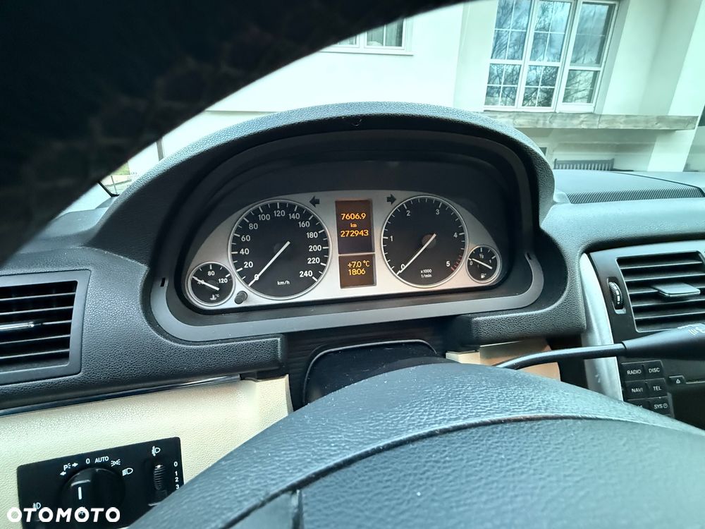 Mercedes-Benz Klasa B 180 CDI - 6