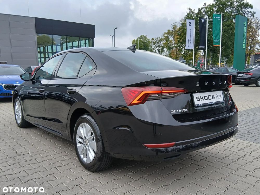 Skoda Octavia - 5