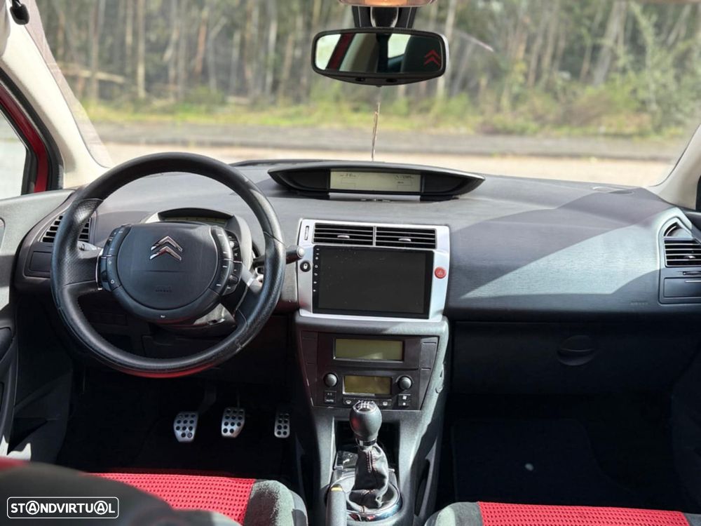 Citroën C4 1.6 HDi 110 by Loeb - 9