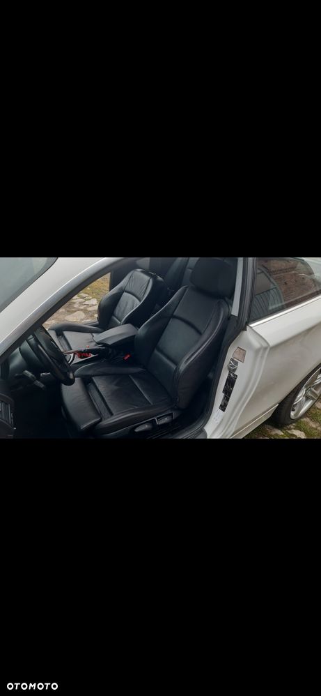 BMW Seria 1 123d - 9