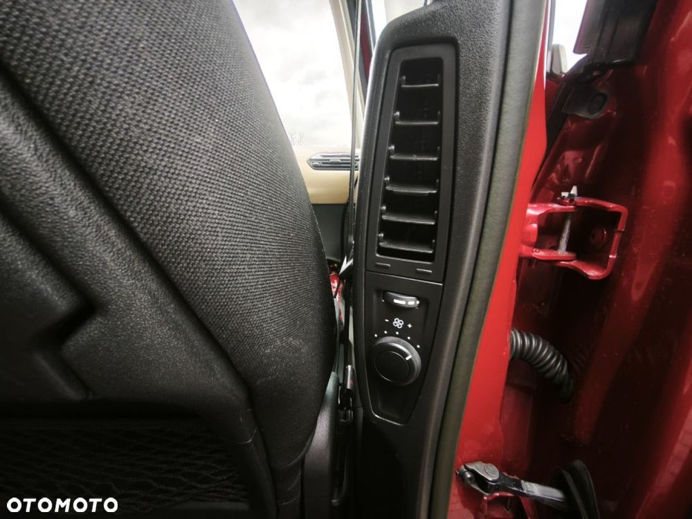Citroën C4 Picasso 1.6 e-HDi Exclusive - 19