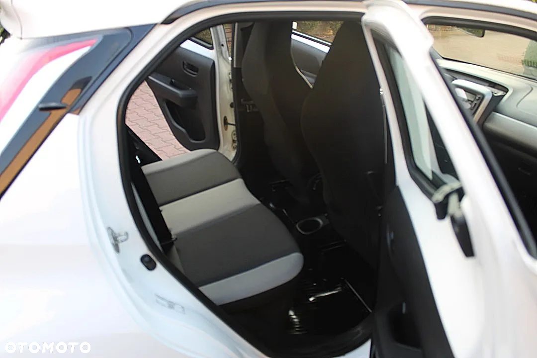 Toyota Aygo 1.0 VVT-i Sprint EU6 - 10