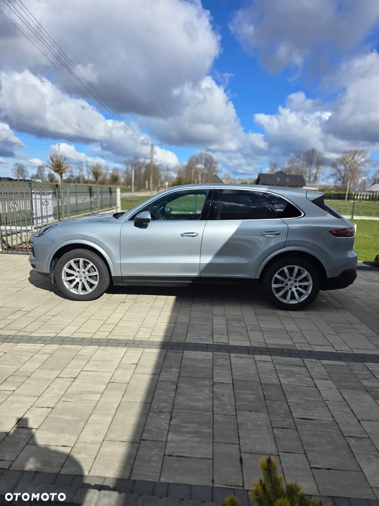 Porsche Cayenne Platinum Edition - 35