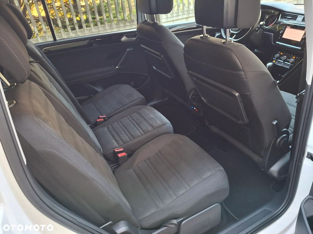 Volkswagen Touran 2.0 TDI BMT Highline DSG - 27