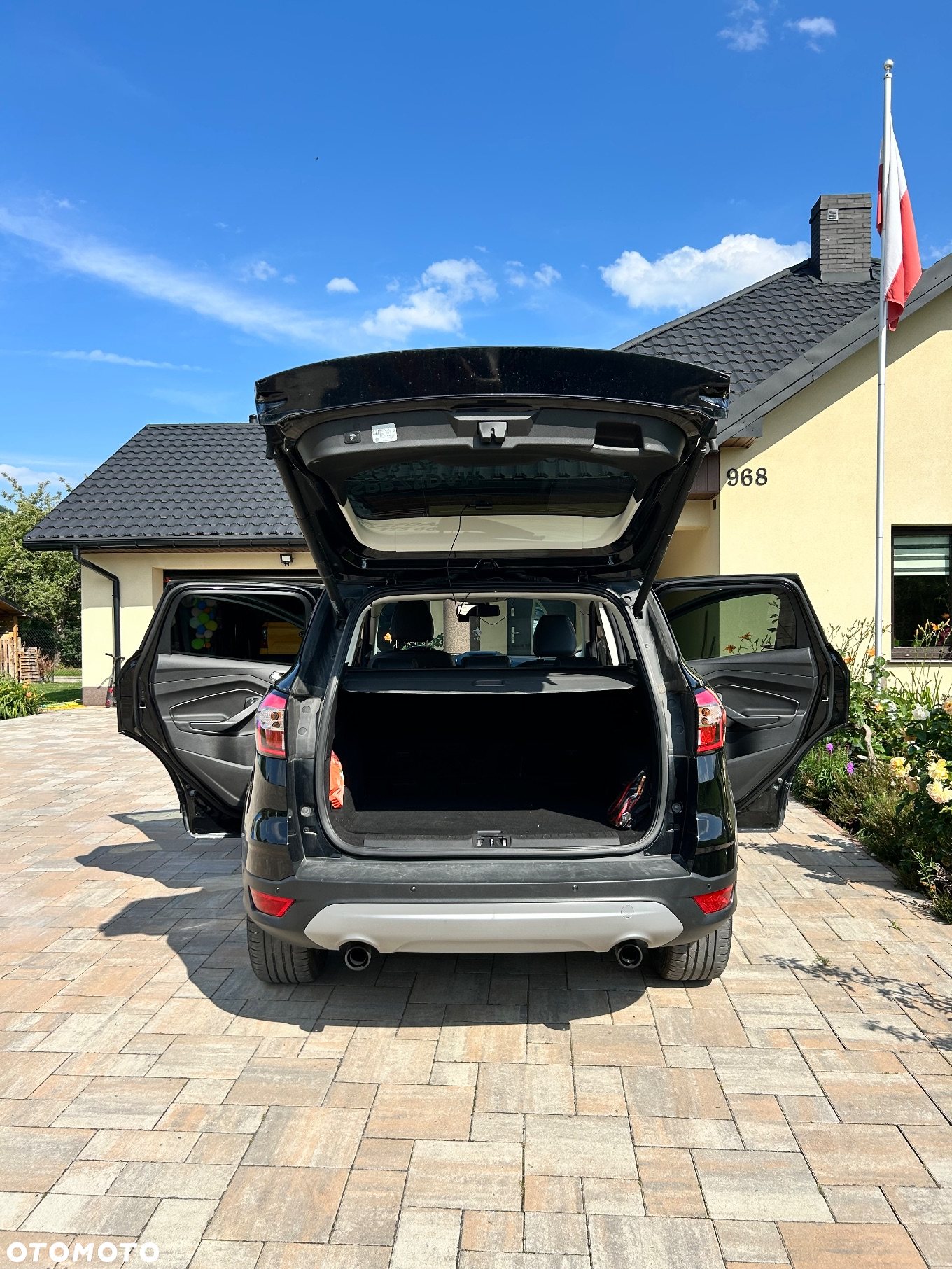 Ford Kuga 1.5 EcoBoost 4WD Titanium - 25