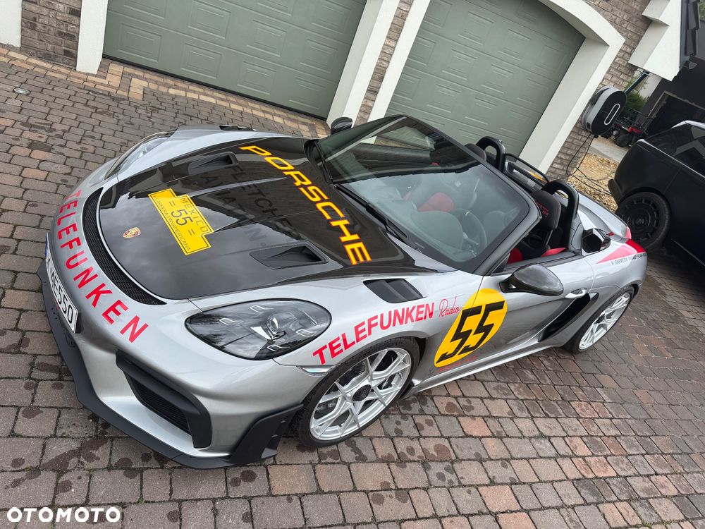 Porsche 718 Spyder - 3