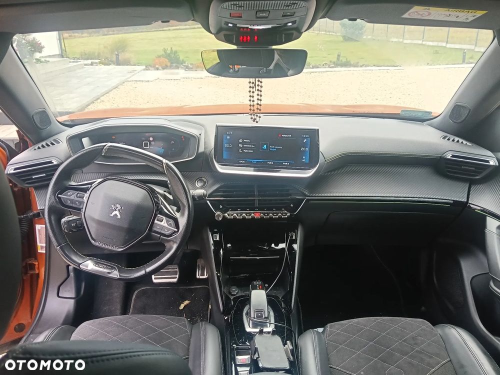 Peugeot 2008 - 13